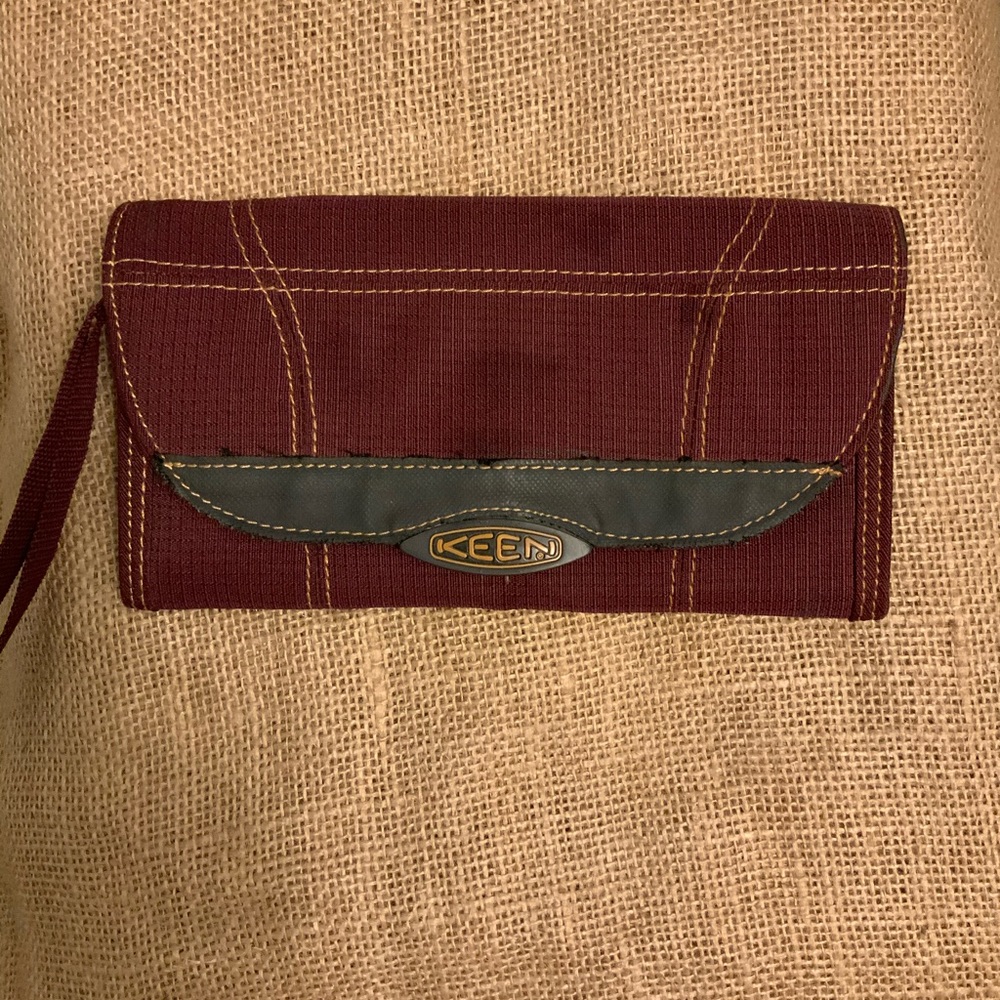 Keen wallet
